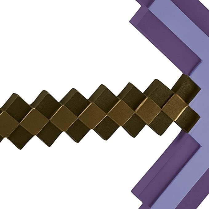 Disguise Kids Enchanted Minecraft Pickaxe, accesorio oficial de Minecraft para niños, espada de disfraz de videojuego, color caqui, 6 años de EE. UU