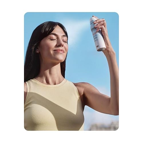 ISDIN Fotoprotector Facial Mist SPF50, Protector Solar facial en spray formato bruma ultrafina e invisible, Protege, hidrata y refresca tu piel, 100ml