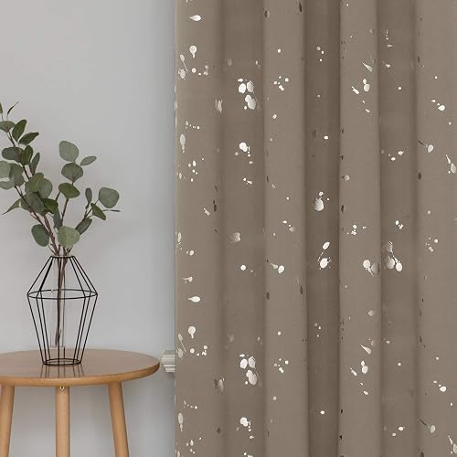 Deconovo - Cortinas Opacas con Aislamiento térmico y Ojales en la Parte Superior con Bloqueo de luz para recámara, 52 x 63 Pulgadas, Color Gris Pardo/Plateado