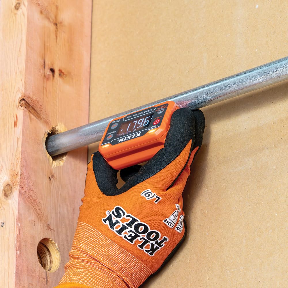 Klein Tools 935DAA Medidor electrónico digital de nivel y ángulo, alerta | Mide y establece ángulos, rangos de 0-90 y 0-180 grados