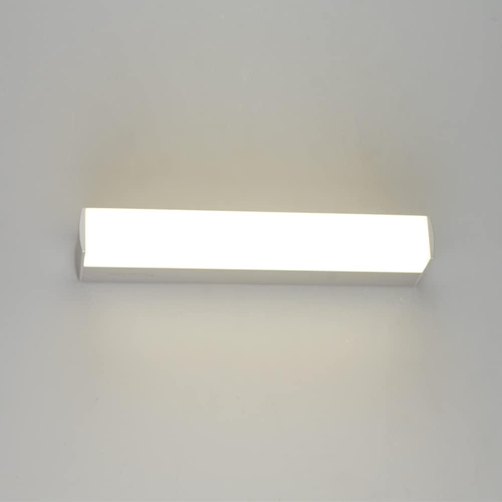 Tecnolite - Lámpara LED, con difusor opalino y dieseñada para sobreponerse en una pared, cuenta con eficienca energética