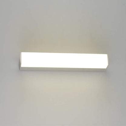 Tecnolite - Lámpara LED, con difusor opalino y dieseñada para sobreponerse en una pared, cuenta con eficienca energética