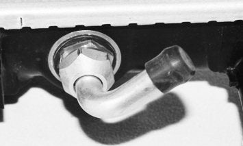 Radiador TYC 2148 Compatible con Honda Accord 1998-2002 | Sustituye a 19010-PAA-A01 19010-PAA-A53 2147 2295 2722 7338 9665 431458 432655 CU2148 8012148 221-3215 HO3010101010101