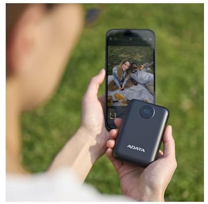 Powerbank Adata Bateria Portatil Digital Display Recargable,10,000 MAhPC10022-12BK