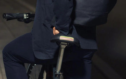 Selle Royal Vivo Ergo Reflectivo, Asiento de Bicicleta con Visibilidad Extra para Montar en la Oscuridad