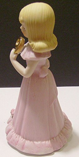 Enesco E2309 Growing up Girls from Blonde Age 9 Figurine 5 IN