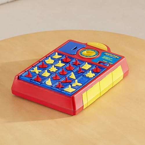 Hasbro Gaming Destreza - Juego de Mesa Infantil con Bandeja Personalizable