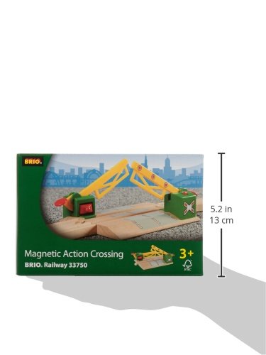 Brio World - 33750 Magnetic Action Crossing | Toy Train Accessory for Kids Ages 3 and Up