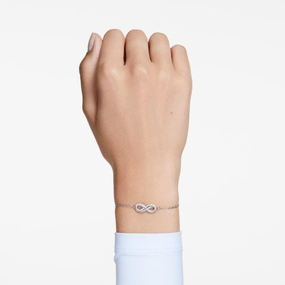 Swarovski Pulsera Hyperbola, Símbolo del infinito, Blanca, Baño de rodio