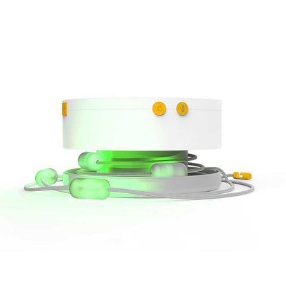 MPOWERD Luci - Cadena de luces solares de color + cargador de teléfono: color 18 pies recargable a través de solar o USB-A, 100 lúmenes LED y 7 colores, dura hasta 15 horas, impermeable, camping,