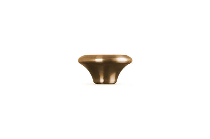 Le Creuset Empuñadura de Metal Grande Color Oro