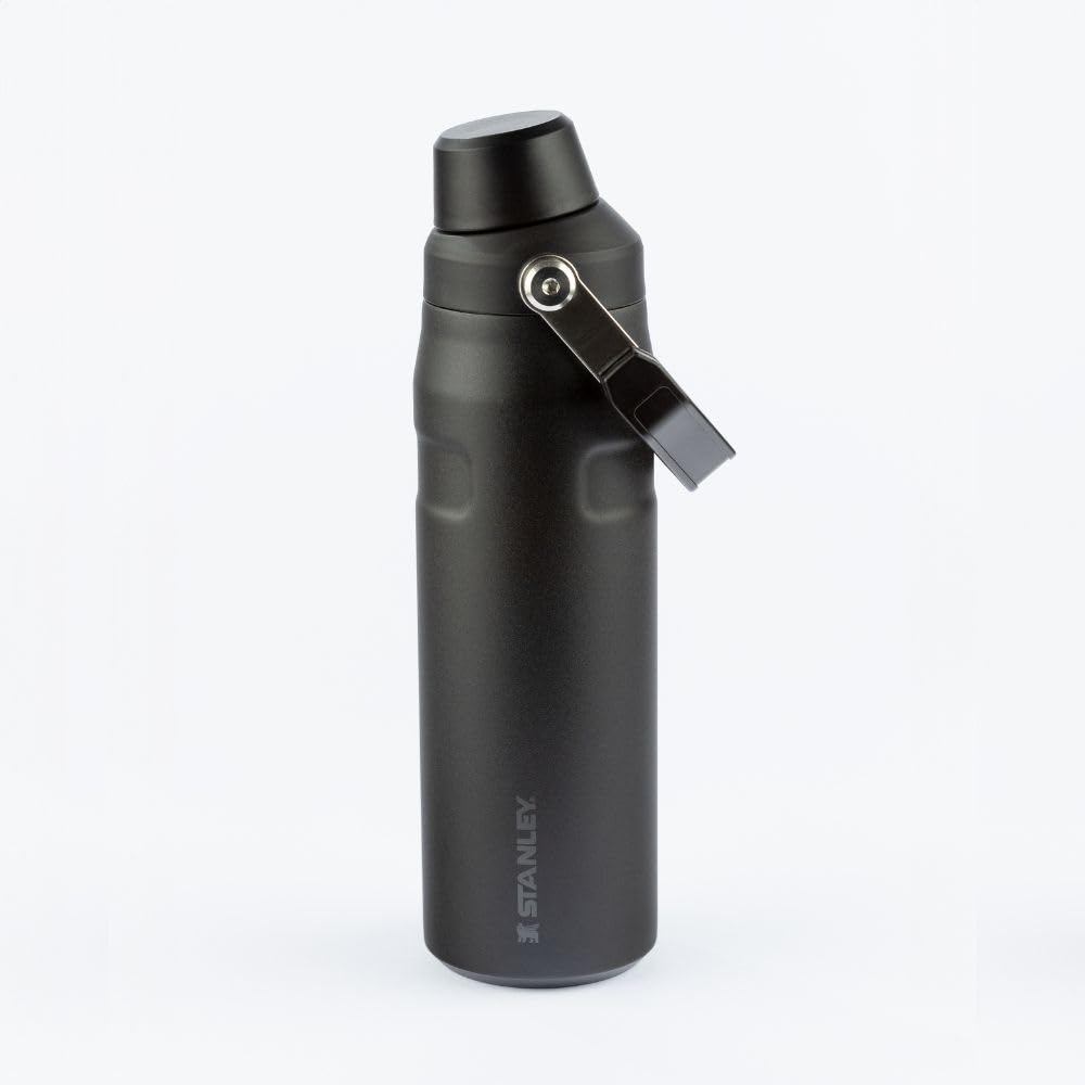 Botella Stanley IceFlow Aerolight 709 ml, con Tapa de Flujo Rápido, Aislamiento de Doble Pared, Mantiene Bebidas Frías, Termo Acero Inoxidable libre de BPA, Botella Stanley 24 oz, BLACK