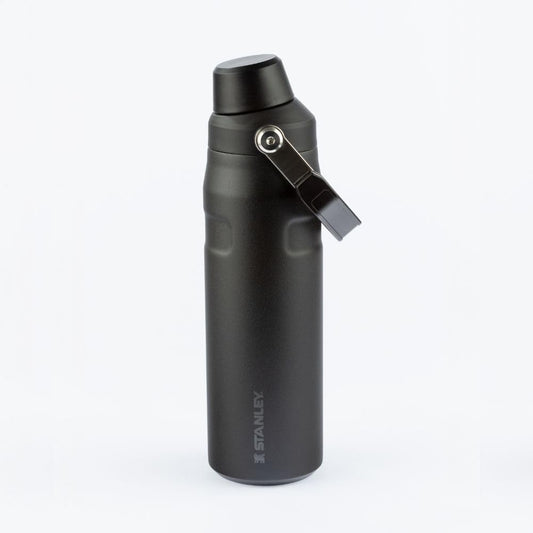 Botella Stanley IceFlow Aerolight 709 ml, con Tapa de Flujo Rápido, Aislamiento de Doble Pared, Mantiene Bebidas Frías, Termo Acero Inoxidable libre de BPA, Botella Stanley 24 oz, BLACK