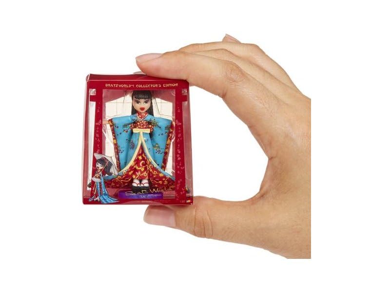 MGA's Entertainment Miniverse Bratz Y2K Nostalgia Flashback Minis Edición Limitada - Surtido Aleatorio - 2 Mini Muñecas Bratz y Embalaje de Sorpresa para exhibir la Muñeca, 6+ años