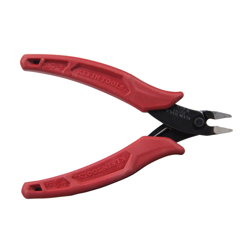 KLEIN TOOLS D275-5 | Pinza Cortadora Al Ras | 5" | Cortes Precisos | Pinzas de corte de 5" para cortes al ras en cables de hasta 16 AWG, ideales para trabajar fácilmente en espacios reducidos.