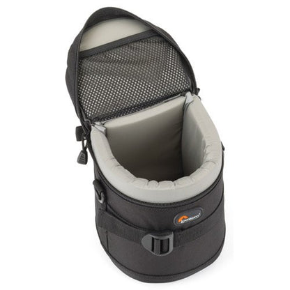 Lowepro Estuche para Lente 11 x 14 cm con Relleno de Espuma Antigolpes, Compatible con SlipLock, Cremallera Reforzada y Material Impermeable, Ideal para Fotografía Profesional, Color Negro