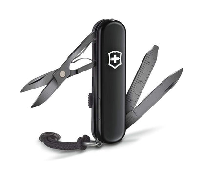 Victorinox Signature Lite Onyx Black, 8 Usos | Herramienta compacta para uso diario con tijeras, luz LED y acabado monocromático. Ideal para llaveros. Hecho en Suiza