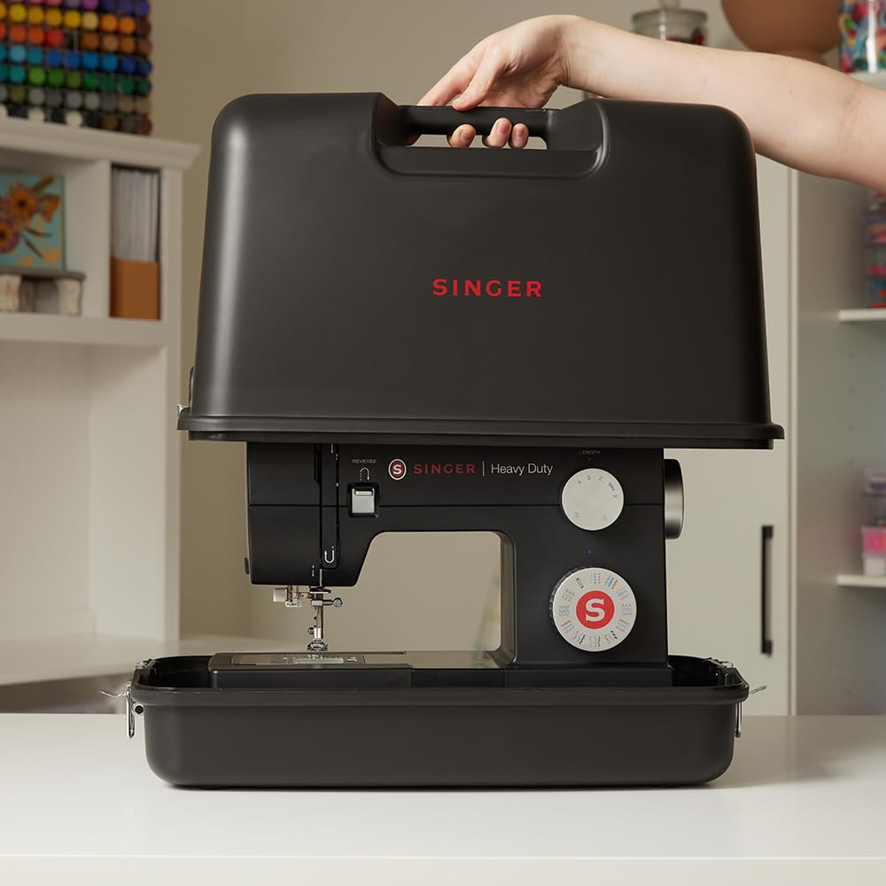 SINGER - Funda de transporte universal para máquina de coser, compatible con la mayoría de máquinas de coser portátiles de brazo última intervensión, bandeja interior antideslizante, comodidad y