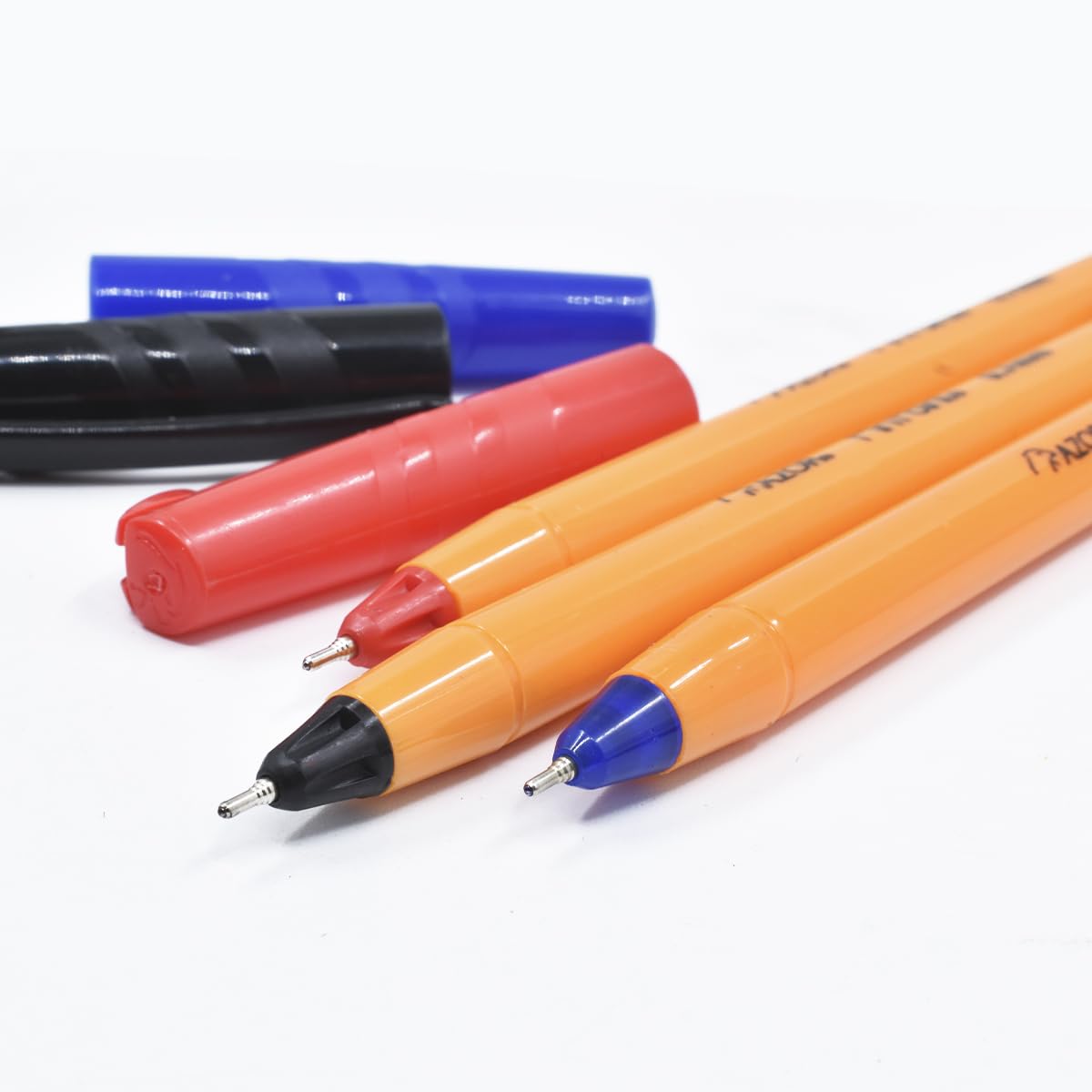 AZOR - Boligrafo De Punto Fino, 50 Piezas, Plumas, Punto Fino, .7 mm, Colores, 30 (Negro) 15 (Azul) 5 (Rojo), PinPoint 301.6825CS.