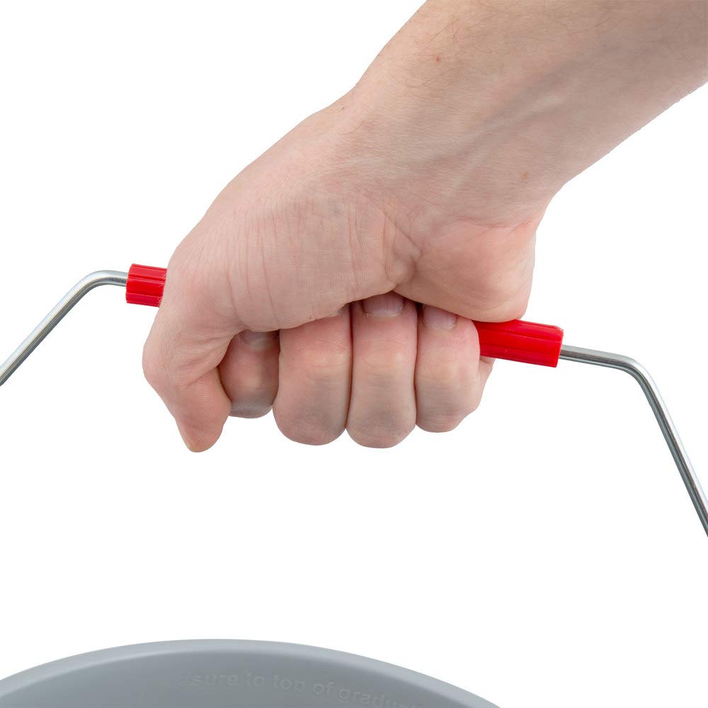 Rubbermaid Commercial Products Brute cubeta Redondo de 14 Cuartos de galón, construcción Resistente para limpiadores Profesionales/de Limpieza