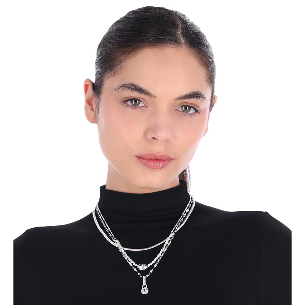 Nine West Collar Circular Plateado | Color plateado, forma circular, cierre tipo familia Molten Crystal, 1 collar