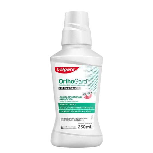 Colgate Enjuague Bucal OrthoGard Sabor a Menta Libre de Alcohol 250 ml | Brinda Protección Especializada que Ayuda a Prevenir Manchas Blancas, Descalcificación y Caries