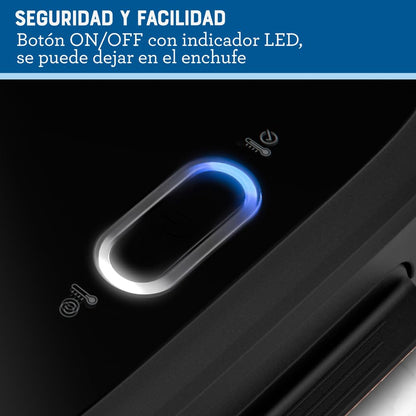 Oster® Sandwichera, Compacta con Platos Hondos, Incluye Botón de Apagado, Negro, CKSTSM400