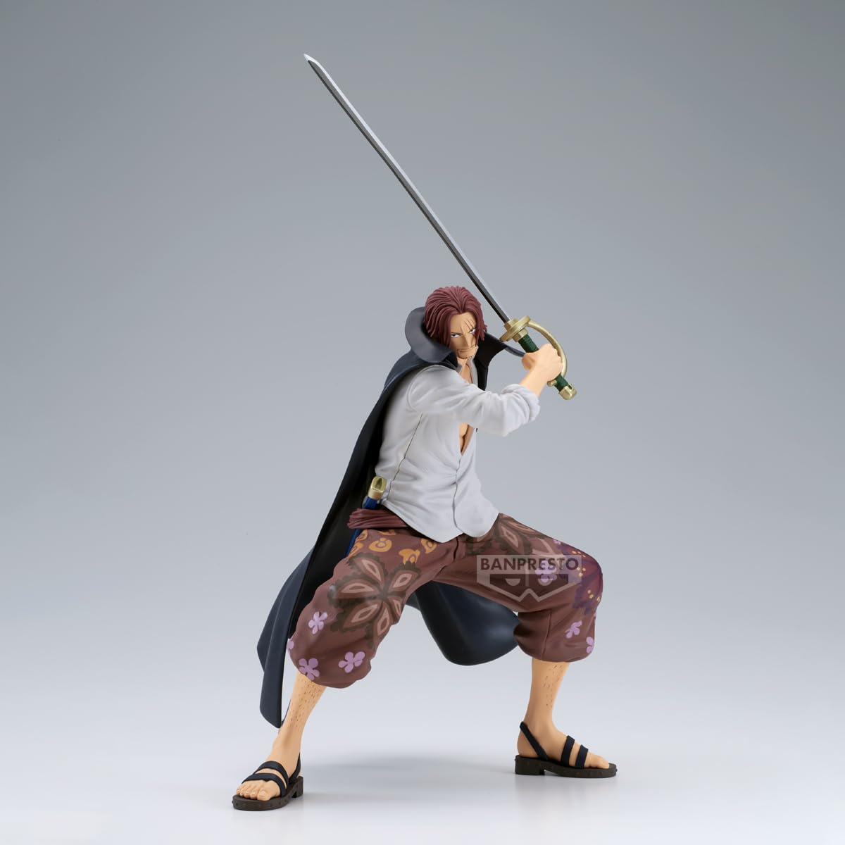 Banpresto - One Piece Shanks Grandista Figura de colección 8.7 Pulgadas - Estatuilla Anime con Espada, Pose dinámica y Acabado Premium para exhibición