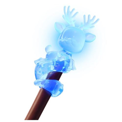 Wizarding World, Harry Potter, Varita mágica Que se Ilumina Lumos Wand de 27,9 cm con Figura de Patrono Ciervo, Juguetes para niños a Partir de 6 años