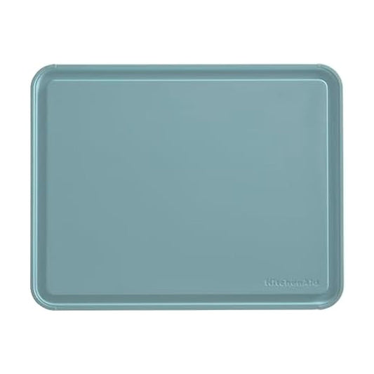 KitchenAid - Tabla de cortar de plástico clásica con zanja perimetral y bordes antideslizantes, apta para lavaplatos, 11 x 14 pulgadas, color azul