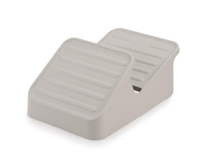 Joseph Joseph Shoe-In - Organizador Compacto de 2 Niveles para Ahorrar Espacio, con Capacidad para Hasta 3 Pares, Color Crudo