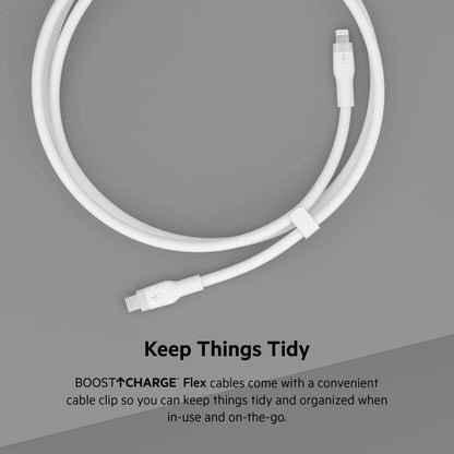 Belkin BoostCharge Flex Cable de silicona USB-C a Lightning (2 m, 6.6 pies), cable de carga certificado MFi para iPhone Series con clip de cable, color blanco