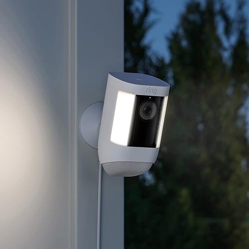 Adaptador de corriente para interiores y exteriores USB-C para cámaras Ring Stick Up Cam Pro, Spotlight Cam Plus y Spotlight Cam Pro - Negro