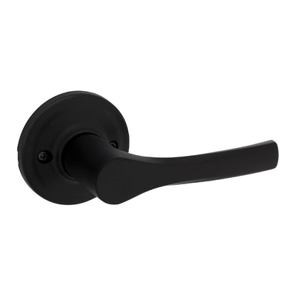 Kwikset Henley Manija de puerta para manija, palanca de una sola cara para armarios, puertas dobles francesas y despensa, palanca interior reversible sin giro negro mate, con protección Microban