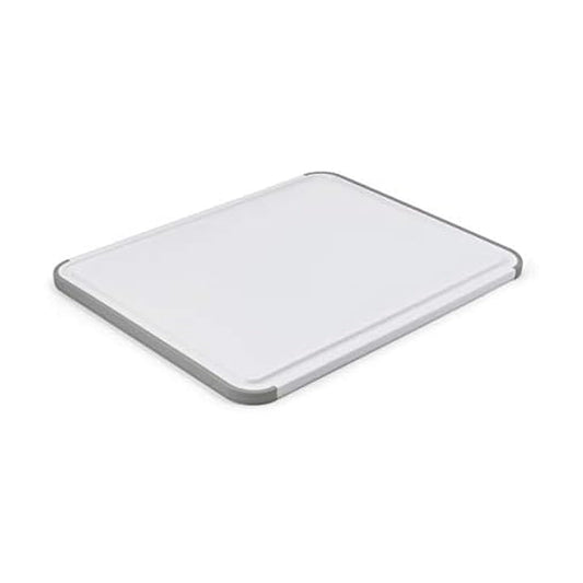 KitchenAid - Tabla de cortar de plástico clásica con zanja perimetral y bordes antideslizantes, apta para lavaplatos, 11 x 14 pulgadas, blanco y gris