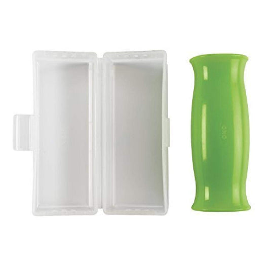 OXO Good Grips Garlic Peeler