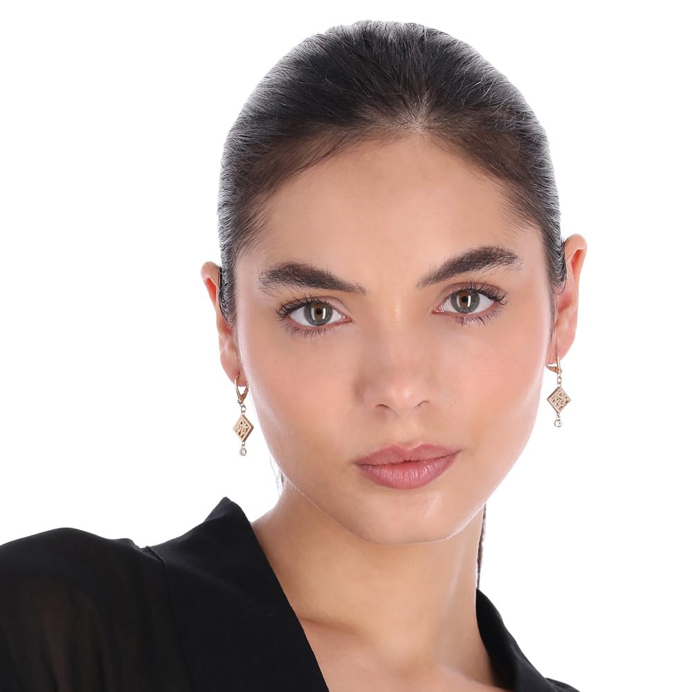 DKNY Aretes Rombo Para Mujer | Dorado, Mediano, 1 par, Colgante Corto, Cierre Gancho Francés