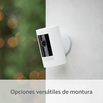 Cámara de seguridad Ring Stick Up Cam Battery + Soporte para inclinación y vista panorámica + Adaptador de corriente para interiores y exteriores - Blanco