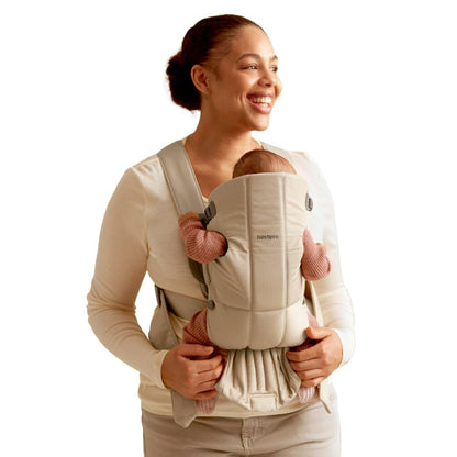 BabyBjörn Canguro Portabebé Mini Gris 3D Mesh - Tejido - Beige