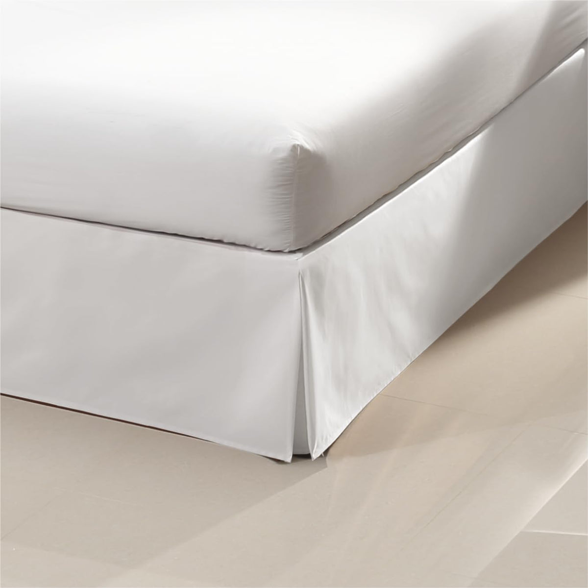 Colchas Concord Rodapié de Cama, Color Blanco, 100% Poliéster, Tamaño Individual, Faldón Decorativo Que Cubre el Box Spring con Acabado Elegante, Cubre Box Spring con Costuras Reforzadas, 1 Pieza