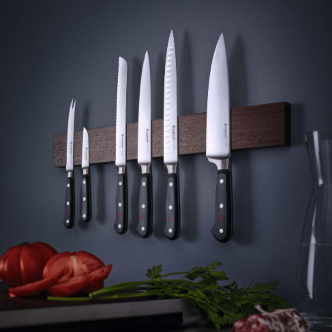 WÜSTHOF Classic - Cuchillo de Chef 9" (23 cm), Acero Alemán Forjado, Cuchillo Profesional para Carne, Hoja Precisa y Control Total