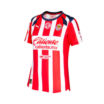 Puma Chivas Home - Playera de Manga Corta con Cuello Redondo para Mujer, Estilo Casual, Color Rojo