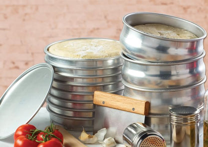 Winco Winware - Molde apilable para masa de 40 onzas