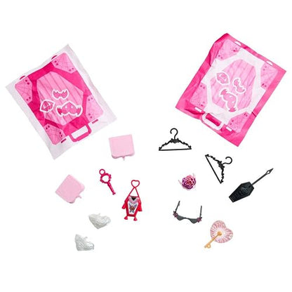 Monster High Skulltimate Secrets Gore-geus Oasis Draculaura, Muñeca Articulada con 19 Accesorios de Viaje y Llaves Secretas, para Niñas de 4 Años en Adelante