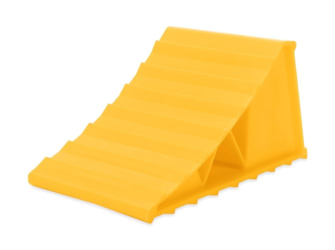 Camco 44432 Wheel Chock Without Rope, Helps Keep Your Trailer or RV In Place (Pack of 1)