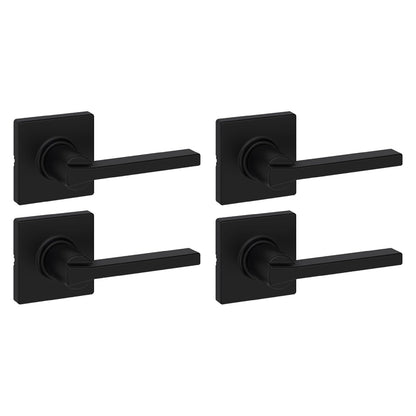 Kwikset Casey - Manija de puerta de paso interior (4 unidades, palanca para puertas de clóset y pasillo, palanca reversible sin bloqueo, color negro mate, con protección Microban
