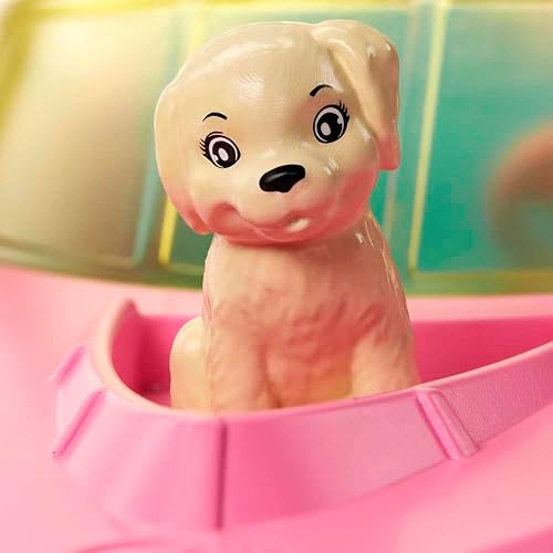 Barbie, Set de Juego Bote Acuático con Muñeca y Perrito, Lancha Flotante con Accesorios Plug-and-Play, para Niñas de 3 Años en Adelante