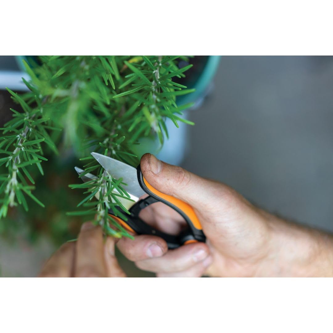 Fiskars - Tijeras de jardín para Hierbas, Tijeras de jardín de 5 Pulgadas, Tijeras de Mano con Funda y Mango de Agarre Suave, aptas para lavaplatos