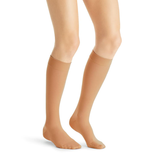 JOBST Ultrasheer Medias de compresión, Baja 15-20mmHg, Rodilla, Talla M | Punta cerrada, Color Sunbronze, Compresión de Grado Médico