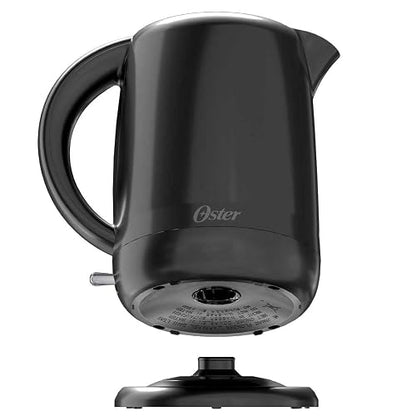 Oster Hervidor Eléctrico 1.7 Litros, Apagado Automático y Protección Antiderrame, Filtro Removible de Malla Fina, Base Giratoria 360°, Interruptor Iluminado, Negro,
